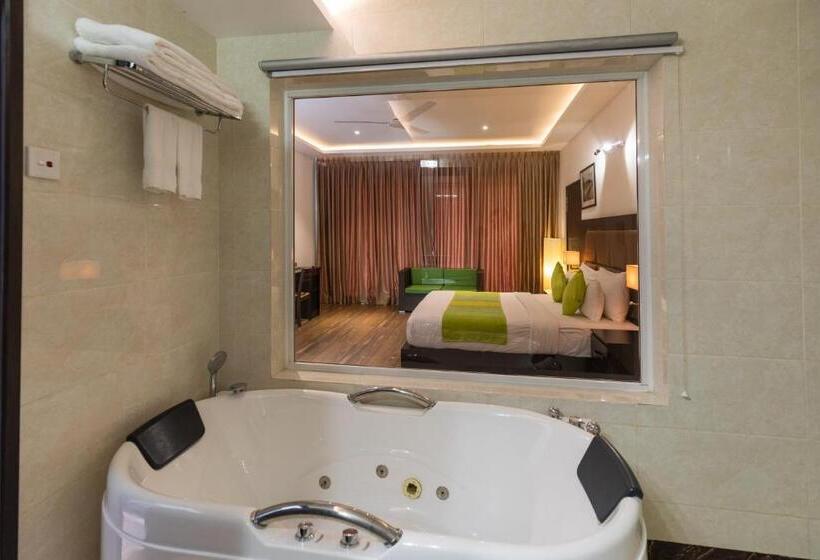 스탠다드 룸 킹사이즈 침대, Cassandra Culture Resort