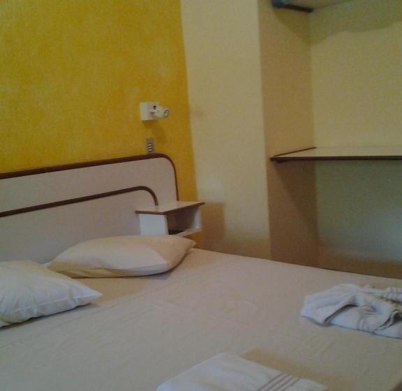 디럭스 룸, Columbia Palace