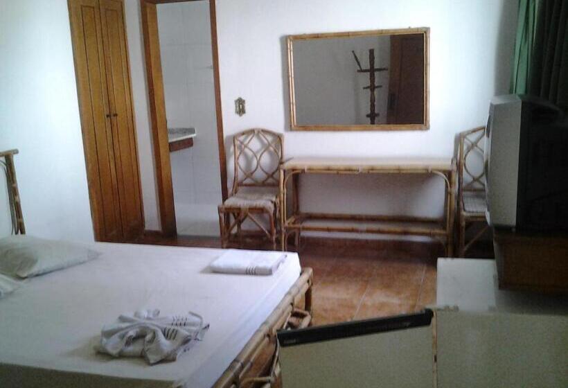 스탠다드 트리플 룸, Columbia Palace