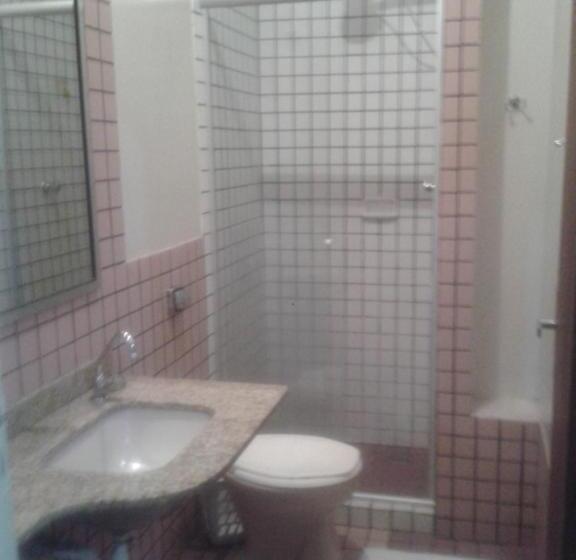 디럭스 트리플 룸, Columbia Palace