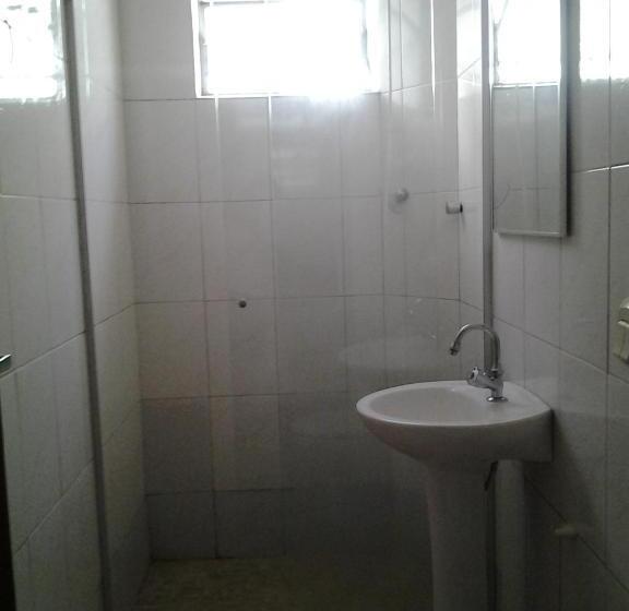 스탠다드 트리플 룸, Columbia Palace