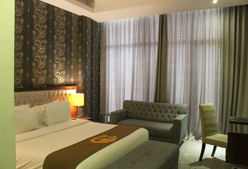 Номер Deluxe, Gets Hotel Semarang