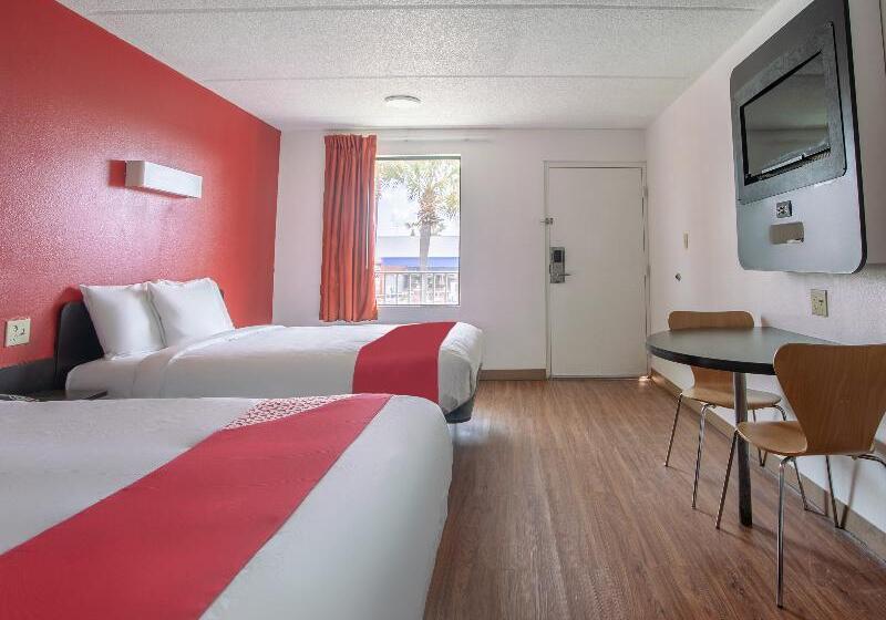 Люкс, Gets Hotel Semarang