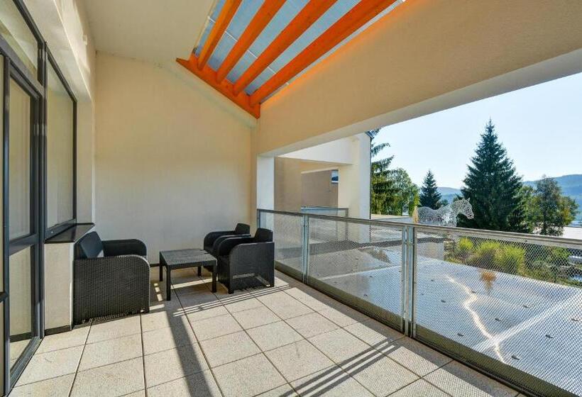 带1个卧室的带阳台的公寓, Star Lipno