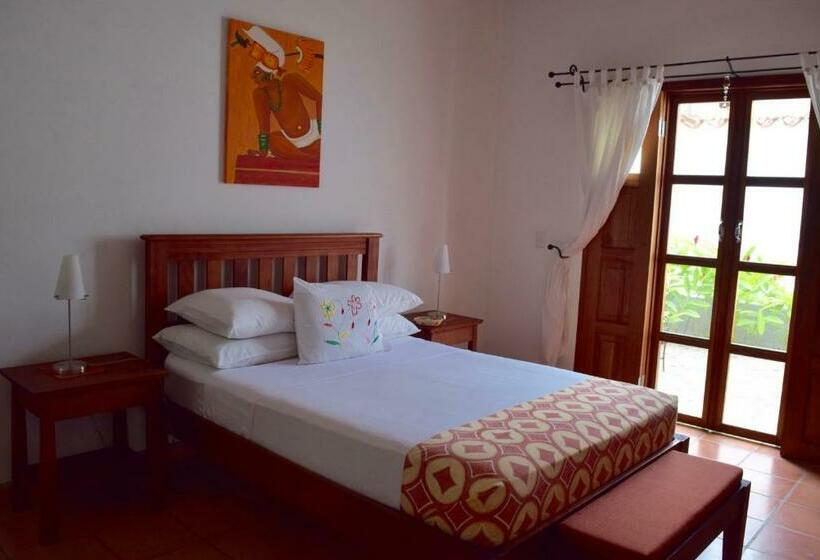 اتاق استاندارد با چشم‌انداز باغ, Terramaya Boutique