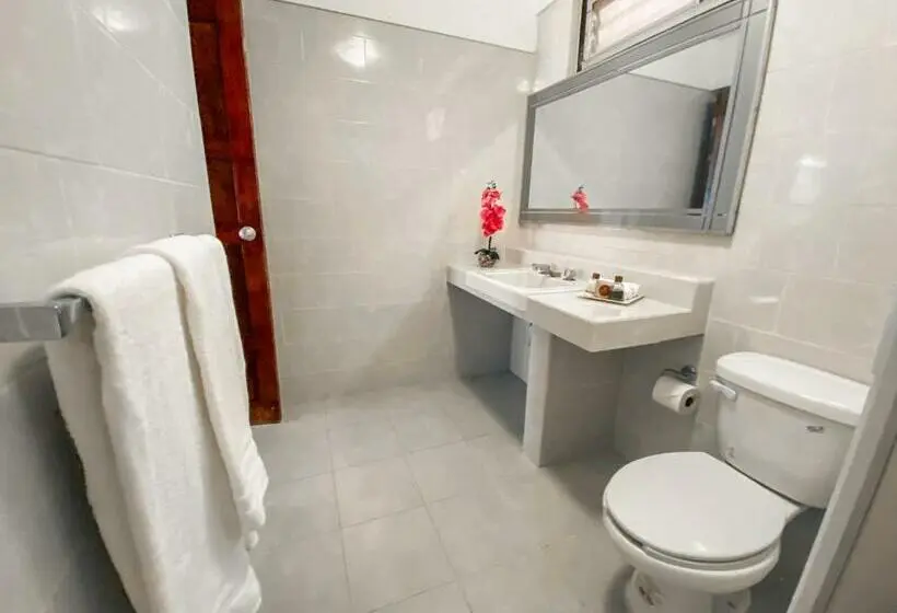 Suite com Varanda, Toca Madera