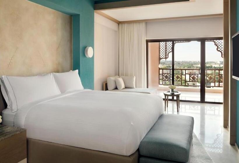 סוויטת ג'וניור נוף לגינה, Intercontinental Durrat Al Riyadh Resort & Spa, An Ihg