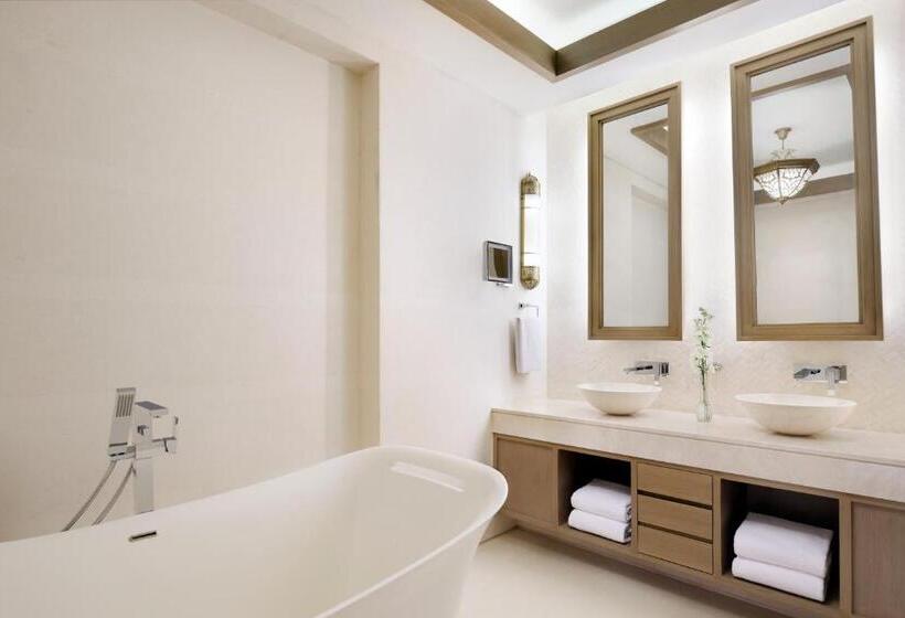 Королевский Люкс, Intercontinental Durrat Al Riyadh Resort & Spa, An Ihg