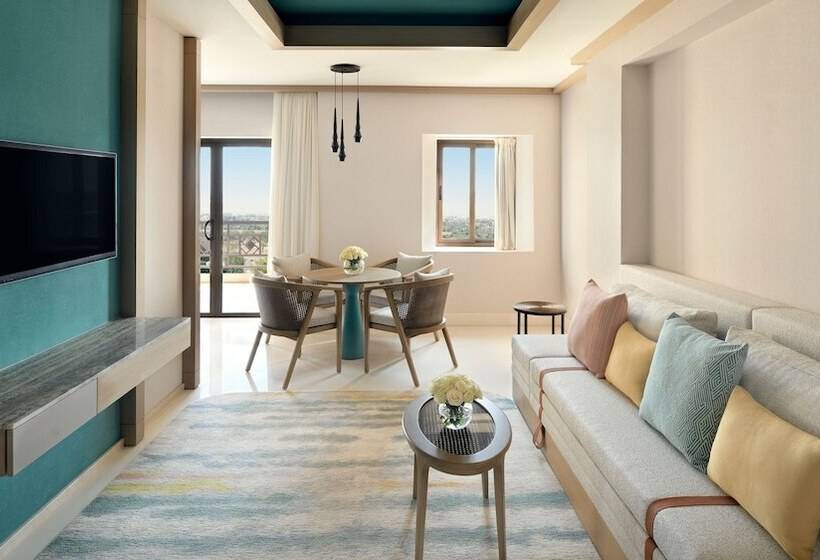 סוויטת ג'וניור נוף לגינה, Intercontinental Durrat Al Riyadh Resort & Spa, An Ihg