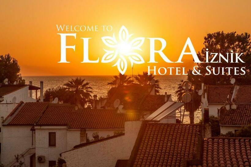 غرفة قياسية مطلّة علي البحيرة, Flora Iznik Hotels & Suites