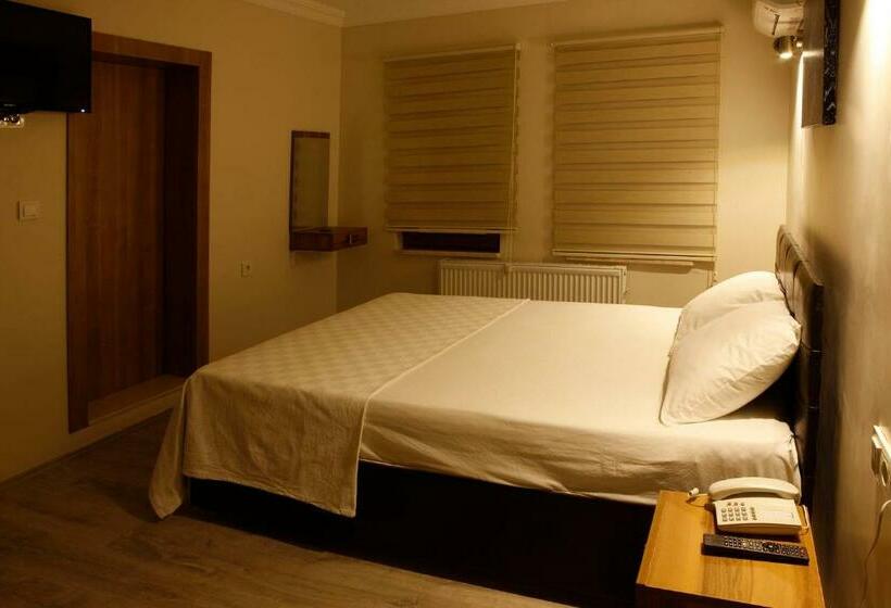 Номер Стандарт Вид на Озеро, Flora Iznik Hotels & Suites