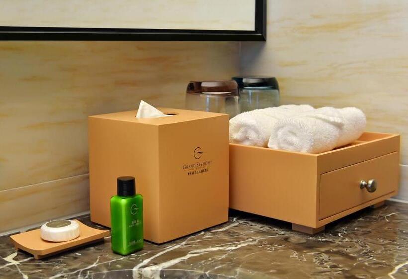 Номер Deluxe, Grand Skylight International Hotel Huizhou