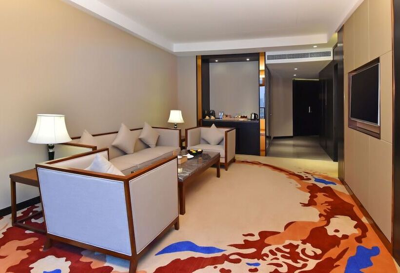 Люкс Повышенной Комфортности, Grand Skylight International Hotel Huizhou