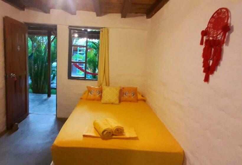 Standart Oda, Casa Naranja