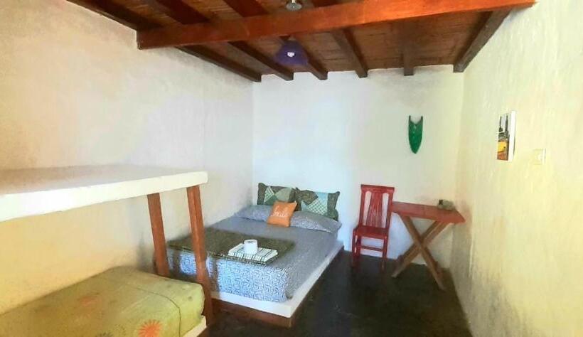 Standart Oda, Casa Naranja