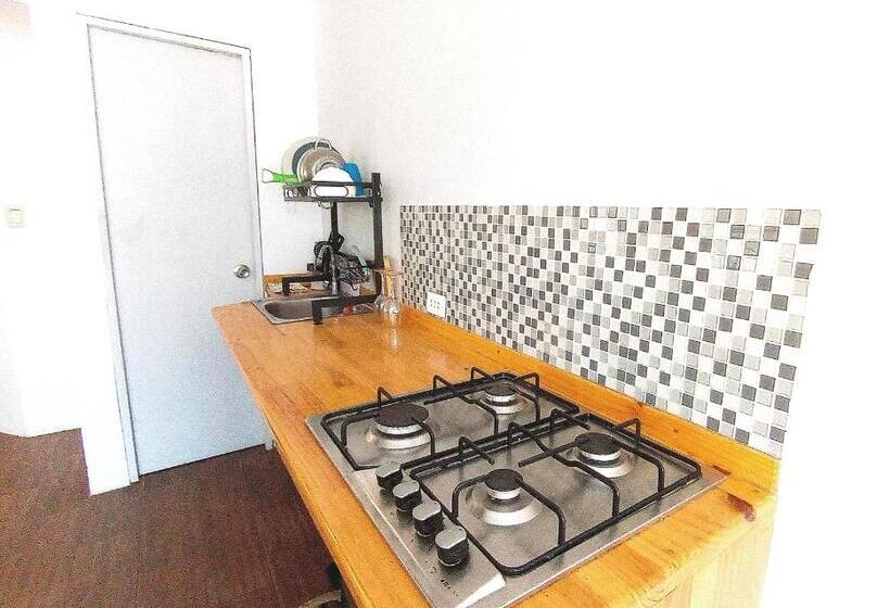 آپارتمان 1 خوابه با بالکن, Casa Naranja