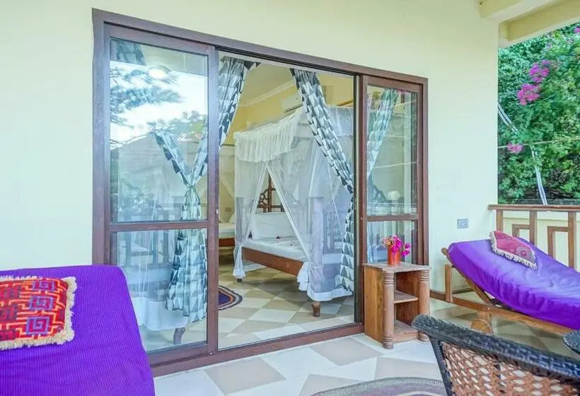 オーシャンビュースタンダードルームバルコニー付き, Ifa Beach Resort