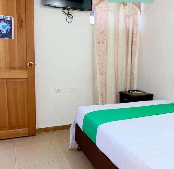 标准单人间, San Miguel Apartadó