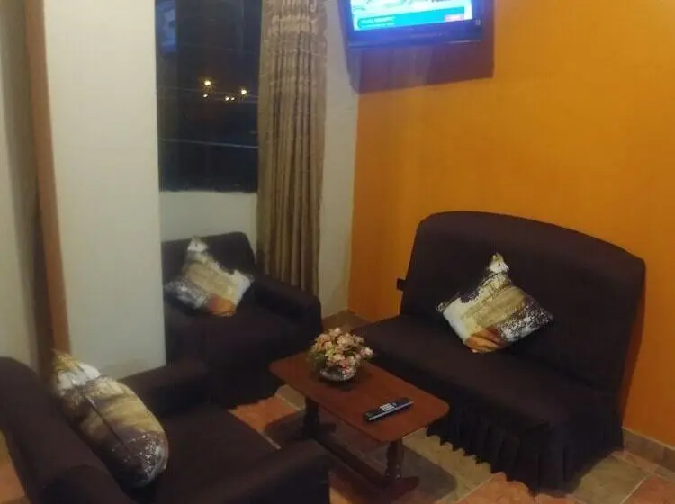 اتاق استاندارد, Starlight Inn