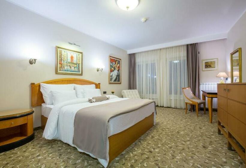 اتاق استاندارد, Sterling Garni