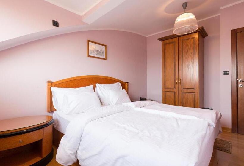 آپارتمان لوکس 1 خوابه, Sterling Garni