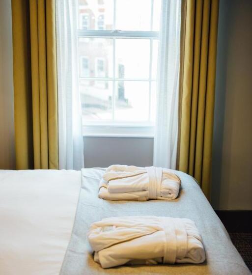 スタンダードルーム, The White Hart