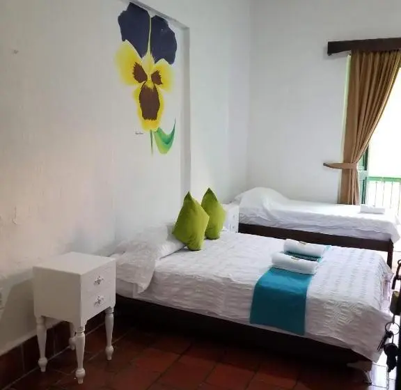 ファミリールーム, La Mansion Hostel