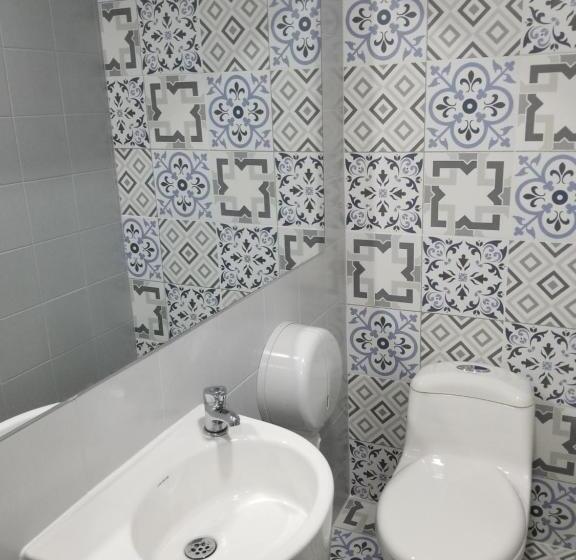 Семейный Номер, La Mansion Hostel