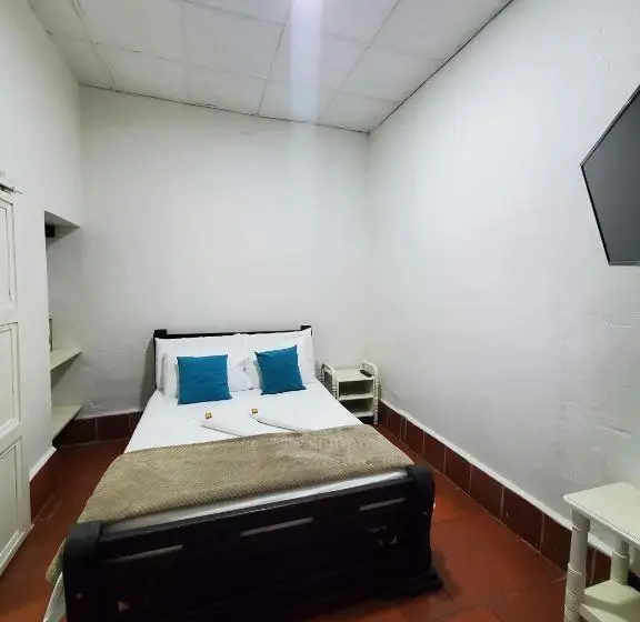 スタンダードルーム, La Mansion Hostel