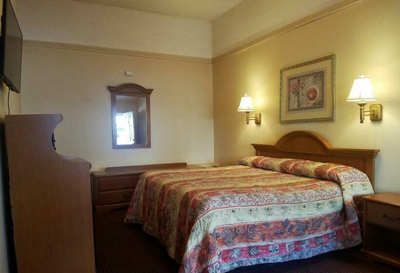 غرفة قياسية سرير كينج, Travelers Lodge