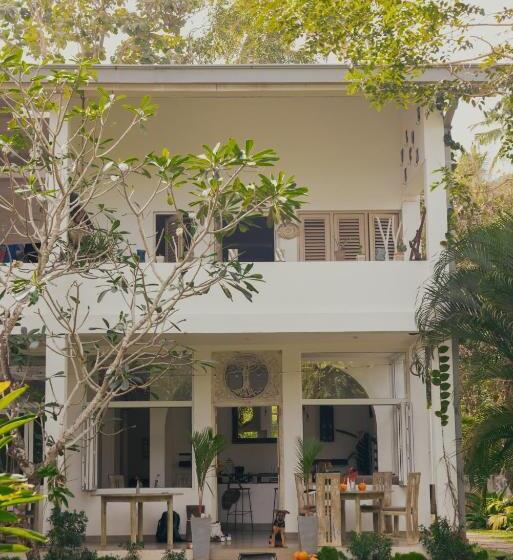 Номер Стандарт с Террасой, Kirinuga Boutique Retreat