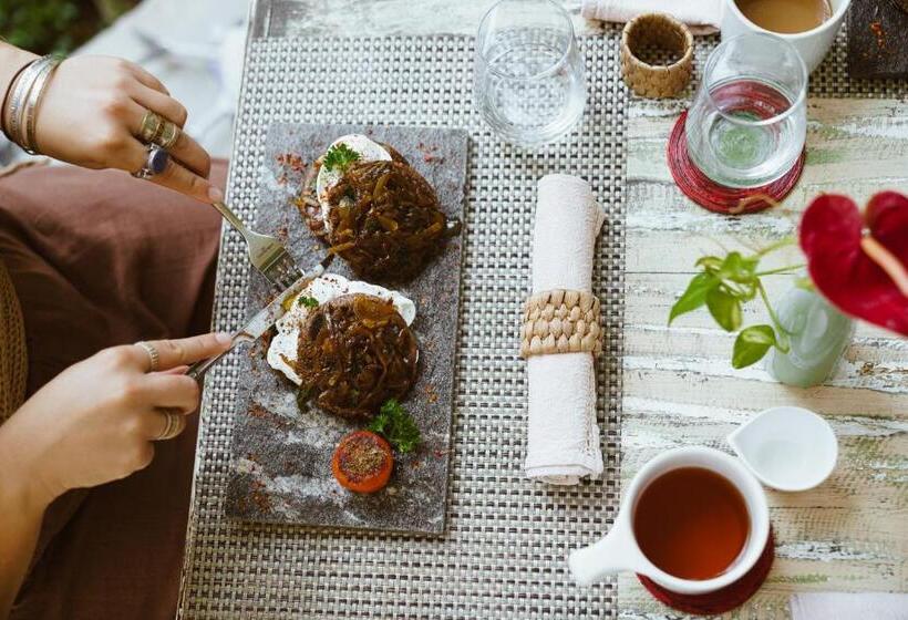 Номер Стандарт с Балконом, Kirinuga Boutique Retreat