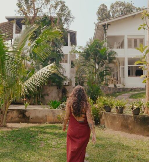 Номер Стандарт с Балконом, Kirinuga Boutique Retreat