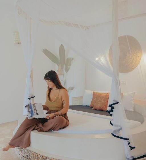 Номер Стандарт с Террасой, Kirinuga Boutique Retreat