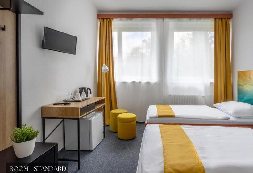 חדר סטנדרט, Amity