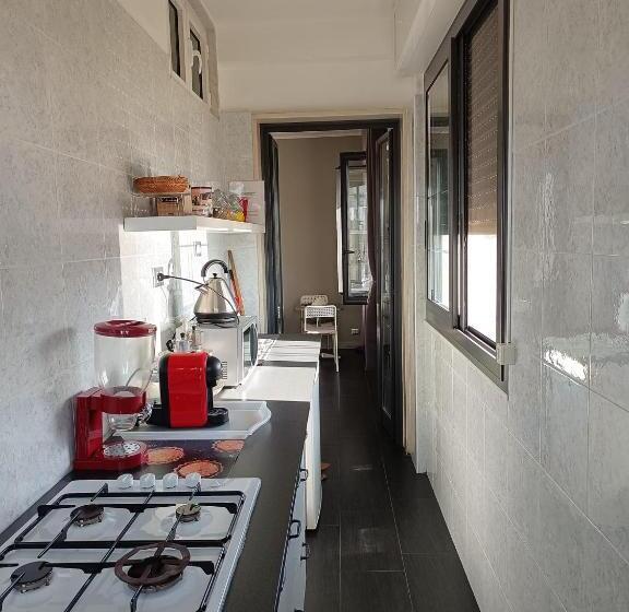 חדר סטנדרט, B&b Binario Uno