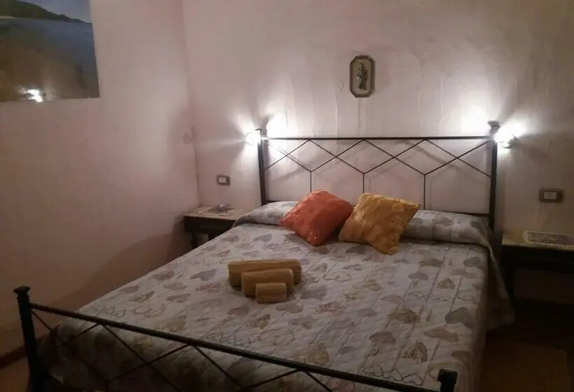 スタンダードルーム, B&b Gli Archi