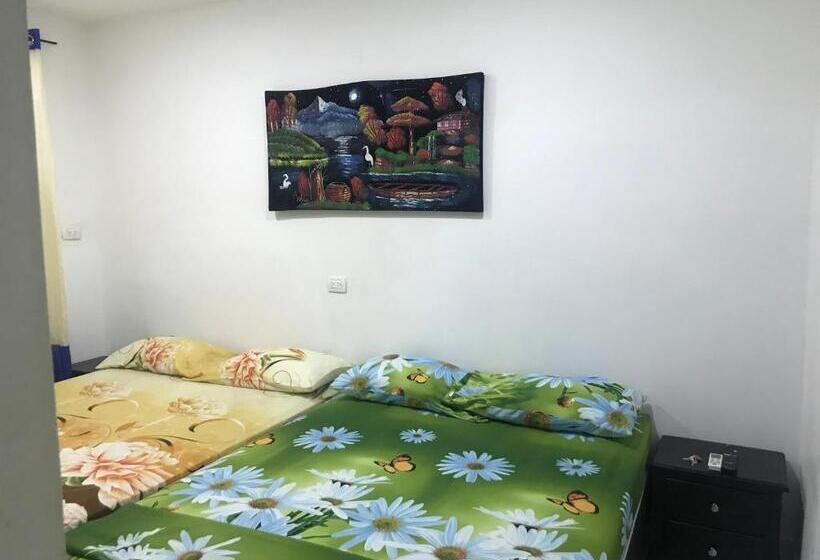 اتاق خانوادگی, Posada Cartagena Histórica