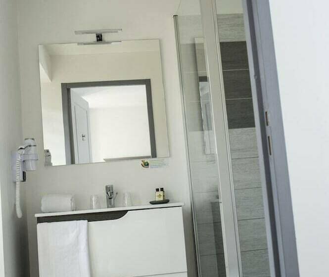 חדר סטנדרט, Hôtel La Tissandière