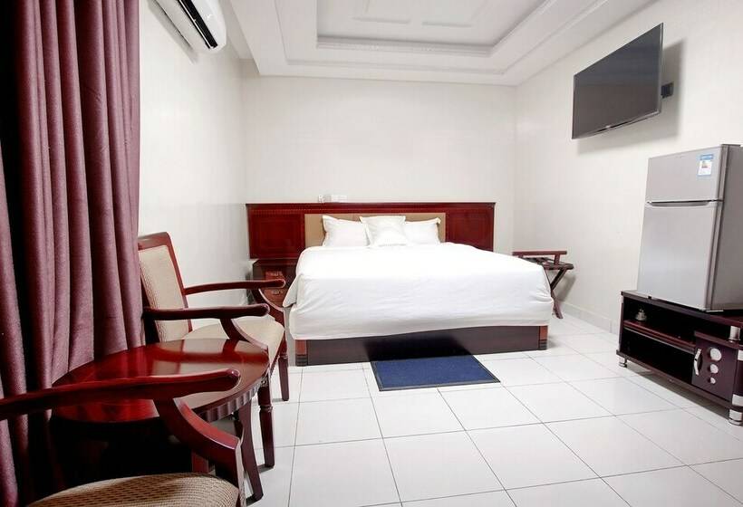 Номер Стандарт, La Concorde