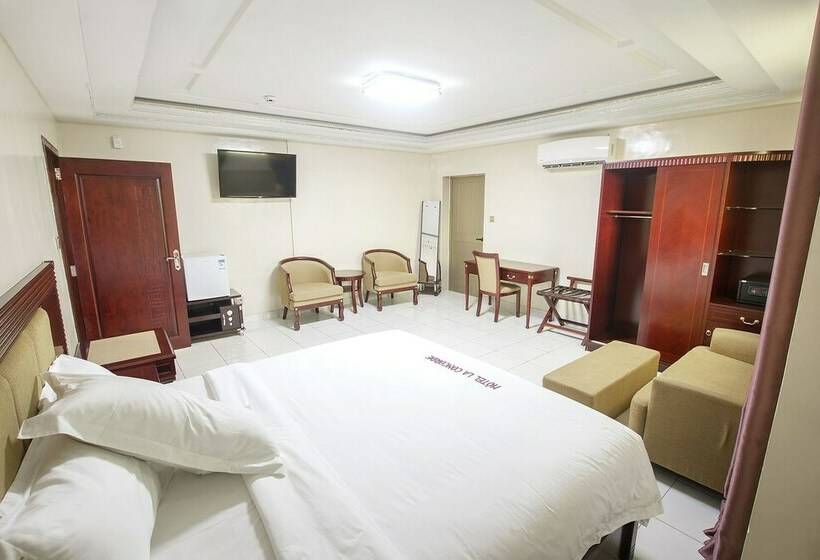 Номер Стандарт, La Concorde