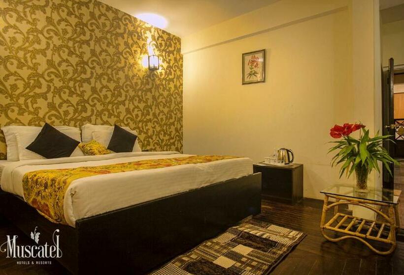 キングサイズベッドのデラックスルーム, Muscatel Yavachi   400 Mts From Mg Marg