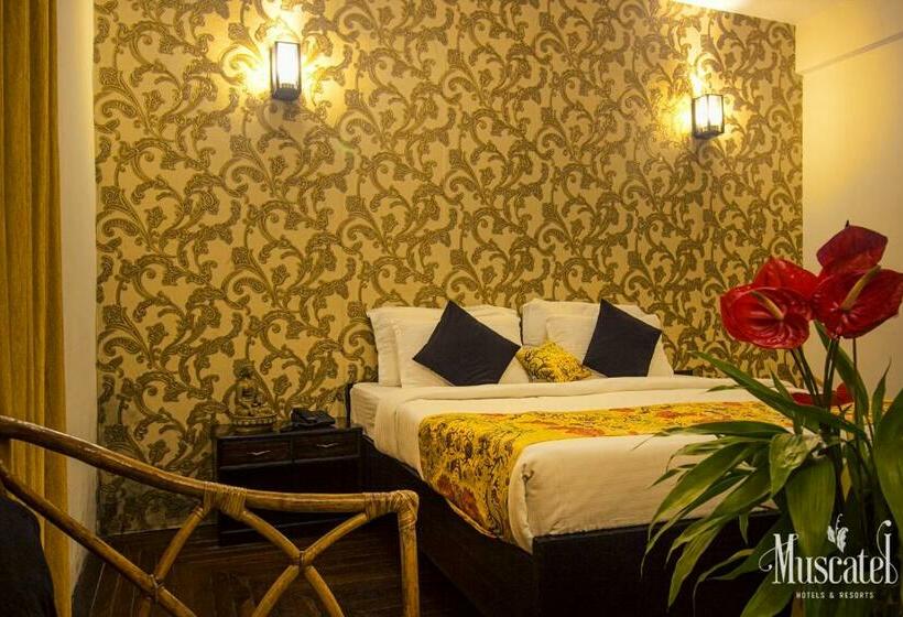 キングサイズベッドのデラックスルーム, Muscatel Yavachi   400 Mts From Mg Marg