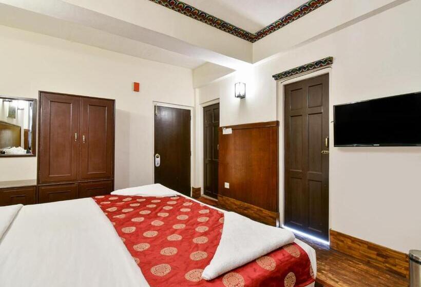 キングサイズベッドのデラックスルーム, Muscatel Yavachi   400 Mts From Mg Marg