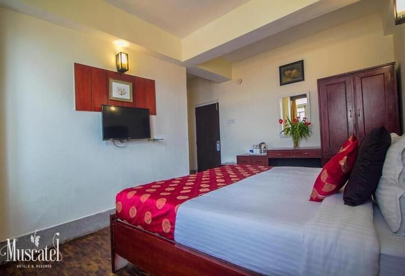 デラックスルーム, Muscatel Yavachi   400 Mts From Mg Marg