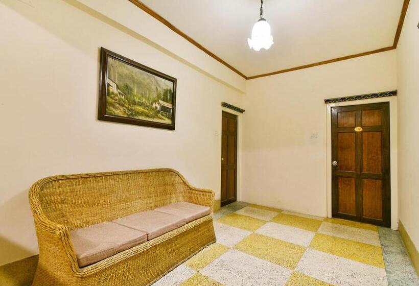 スイート, Muscatel Yavachi   400 Mts From Mg Marg