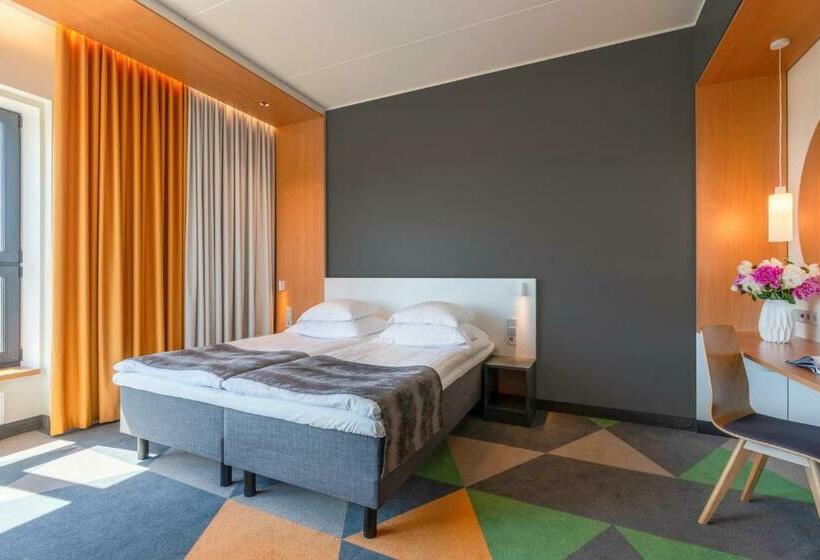 اتاق استاندارد, Sophia By Tartuhotels