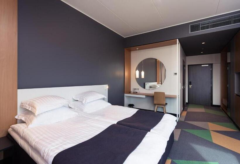 اتاق خانوادگی, Sophia By Tartuhotels