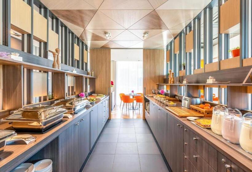 اتاق استاندارد, Sophia By Tartuhotels