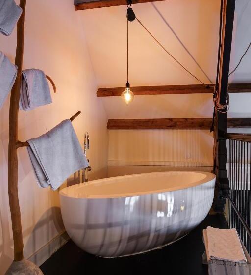 סוויטה, Vesting Hotel Naarden